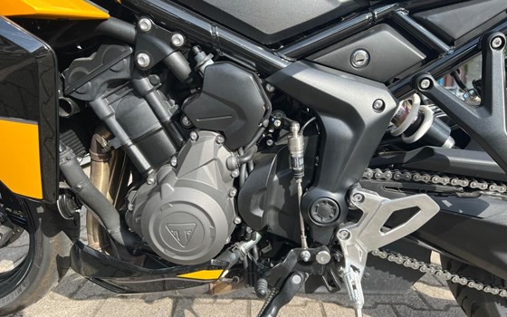 Gebrauchtmotorrad Triumph Tiger Sport 800 - Bild 16