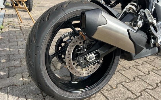 Gebrauchtmotorrad Triumph Tiger Sport 800 - Bild 22