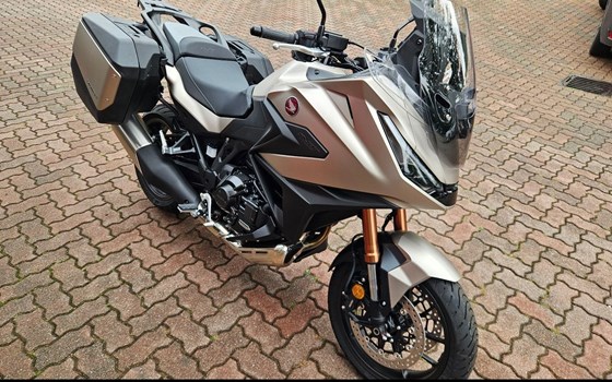 Gebrauchtmotorrad Honda NT1100 DCT Electronic Suspension - Bild 4