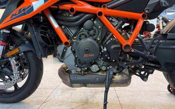 Gebrauchtmotorrad KTM 1290 Super Duke R - Bild 3