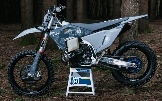 Neufahrzeug Husqvarna TE 300 PRO - Bild 9