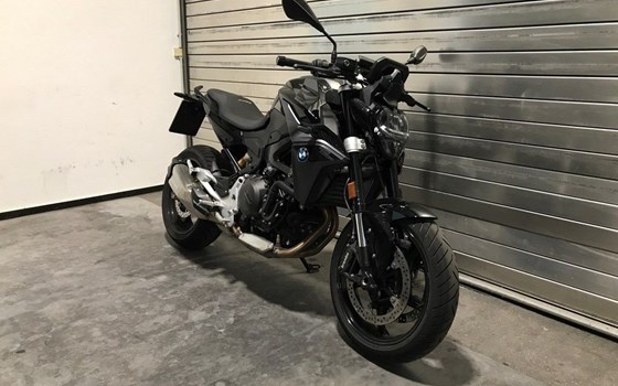 Gebrauchtmotorrad BMW F 900 R - Bild 2