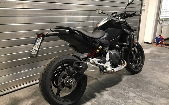 Gebrauchtmotorrad BMW F 900 R - Bild 3