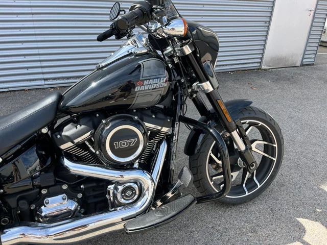 Harley-Davidson Softail Sport Glide FLSB (schwarz) - Bild 3