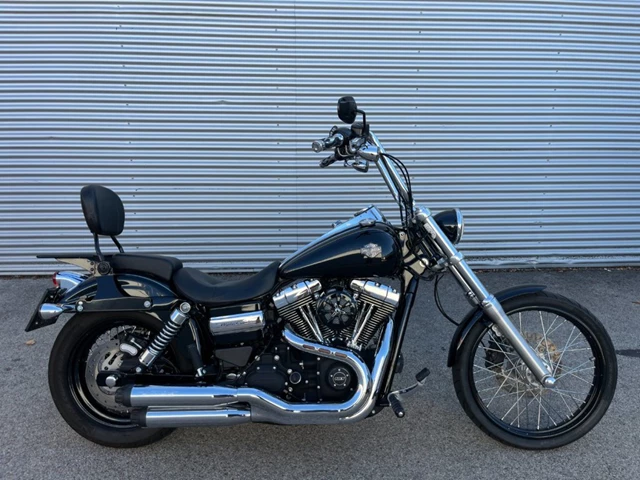 Harley-Davidson Dyna Wide Glide FXDWG (schwarz) - Bild 2