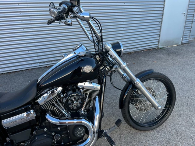 Harley-Davidson Dyna Wide Glide FXDWG (schwarz) - Bild 3