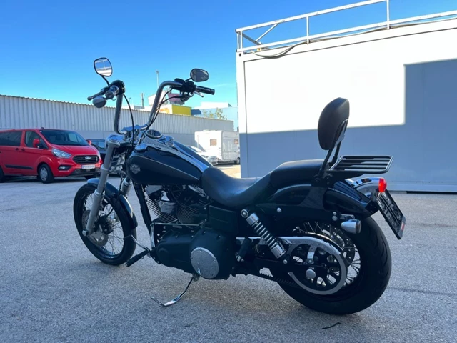 Harley-Davidson Dyna Wide Glide FXDWG (schwarz) - Bild 8