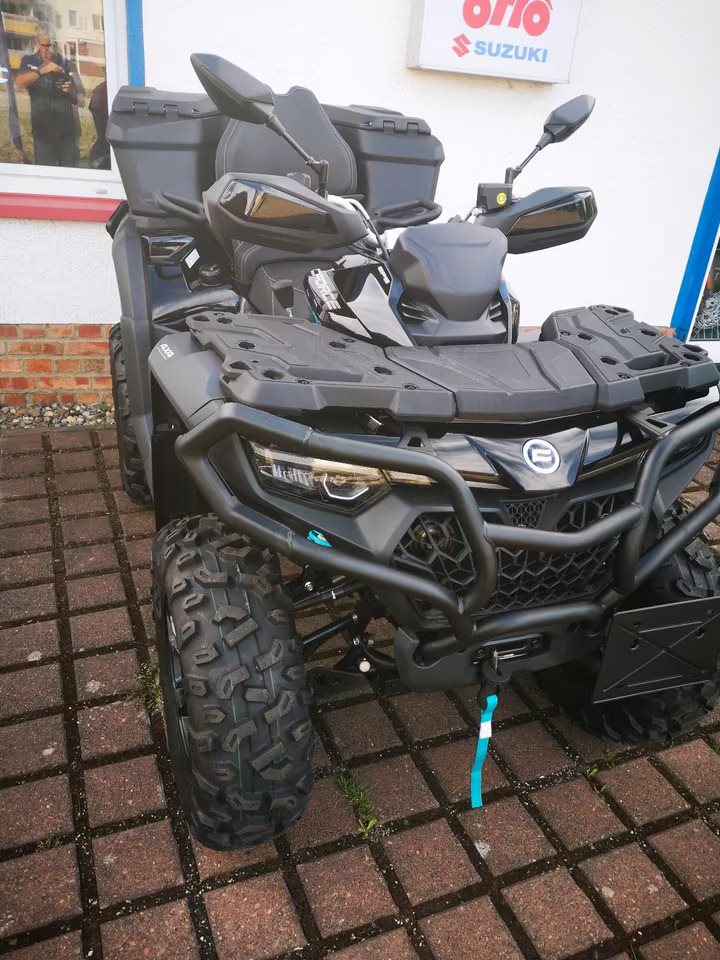 CFMOTO CFORCE 1000 Touring