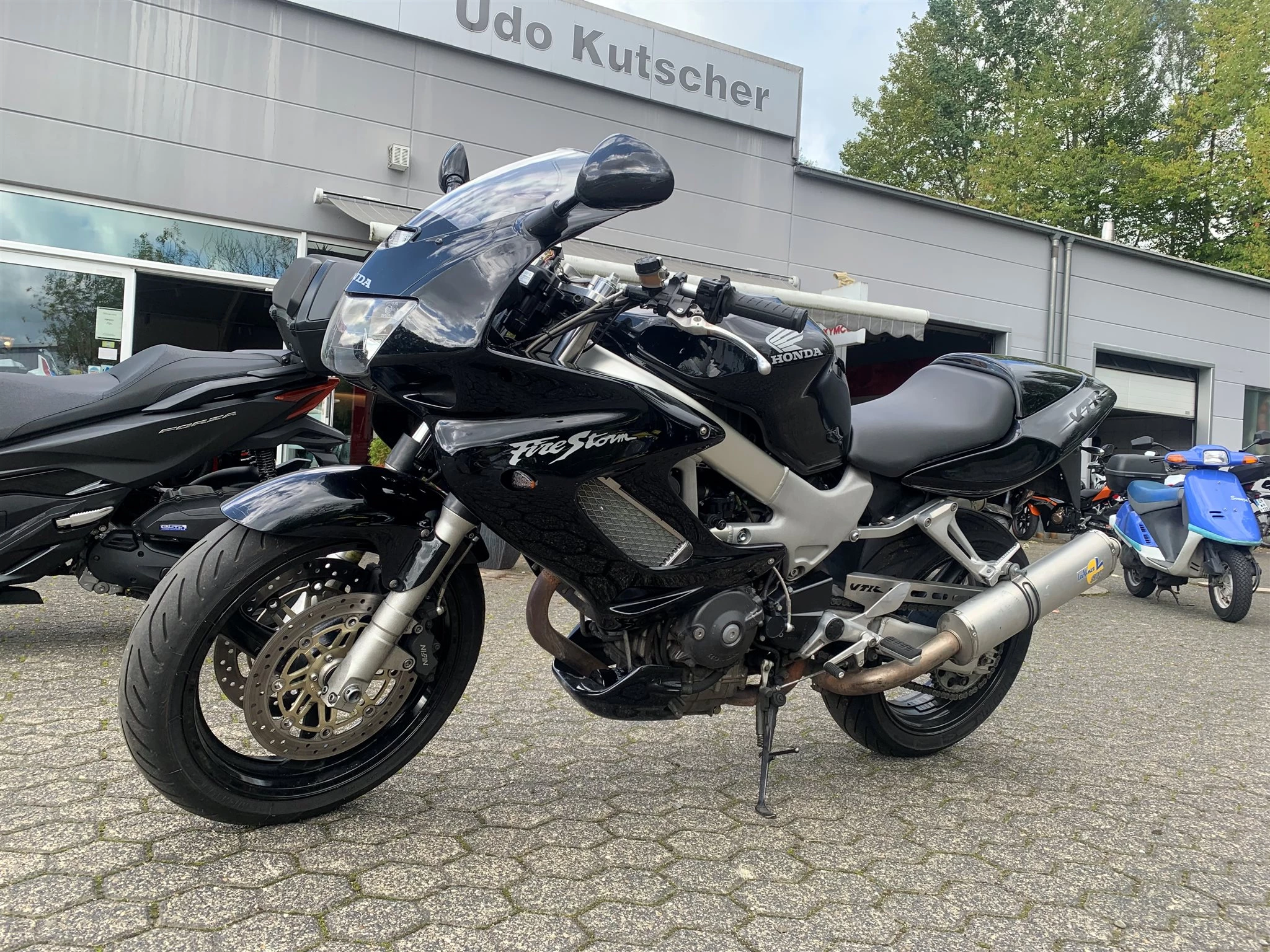 Honda VTR 1000 F Fire Storm