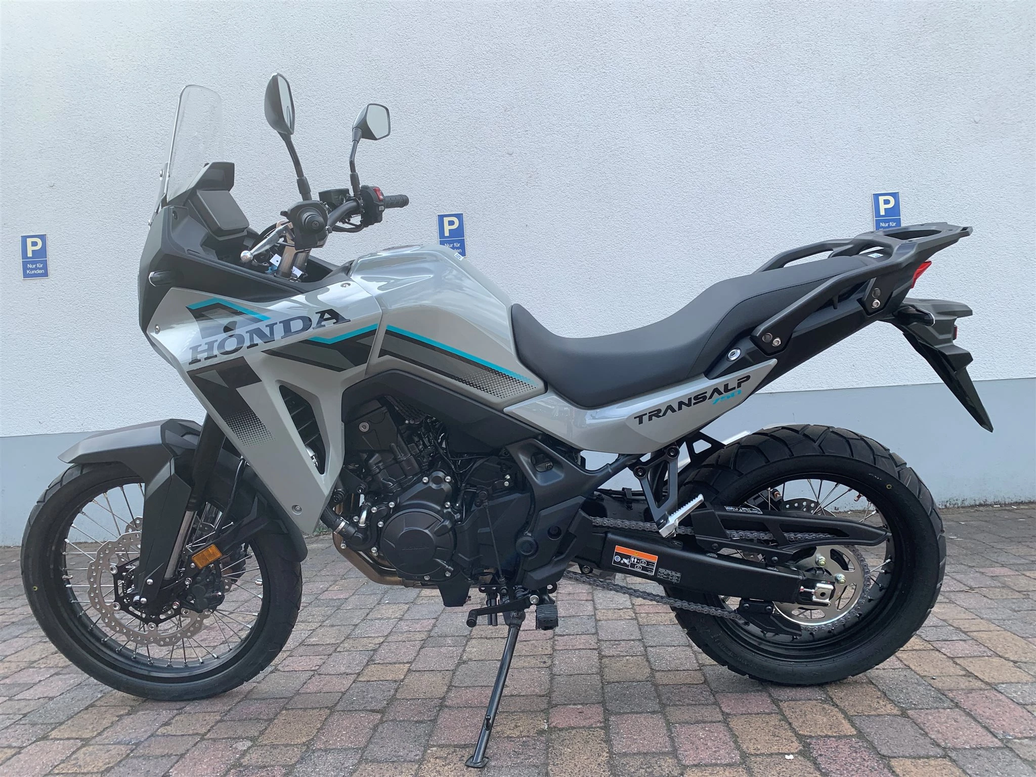 Honda XL750 Transalp