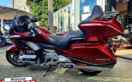 Gebrauchtmotorrad Honda GL 1800 Goldwing Tour - Bild 3