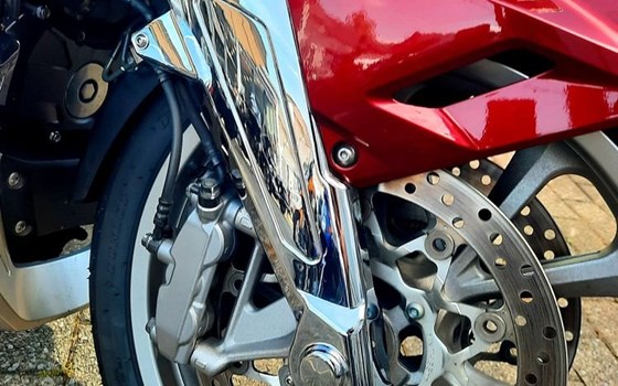 Gebrauchtmotorrad Honda GL 1800 Goldwing Tour - Bild 9