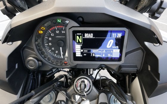 Gebrauchtmotorrad Kawasaki Versys 1000 - Bild 9