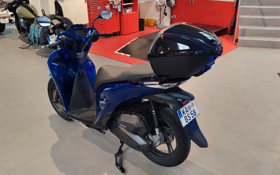 Gebrauchtmotorrad Honda SH125i - Bild 3