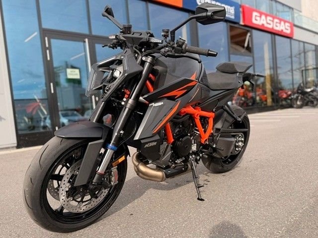 Angebot KTM 1390 Super Duke R EVO