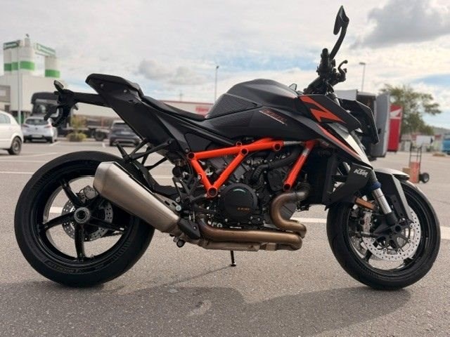 Angebot KTM 1390 Super Duke R EVO