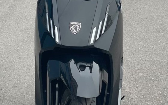Neufahrzeug Peugeot Tweet 125 - Bild 2