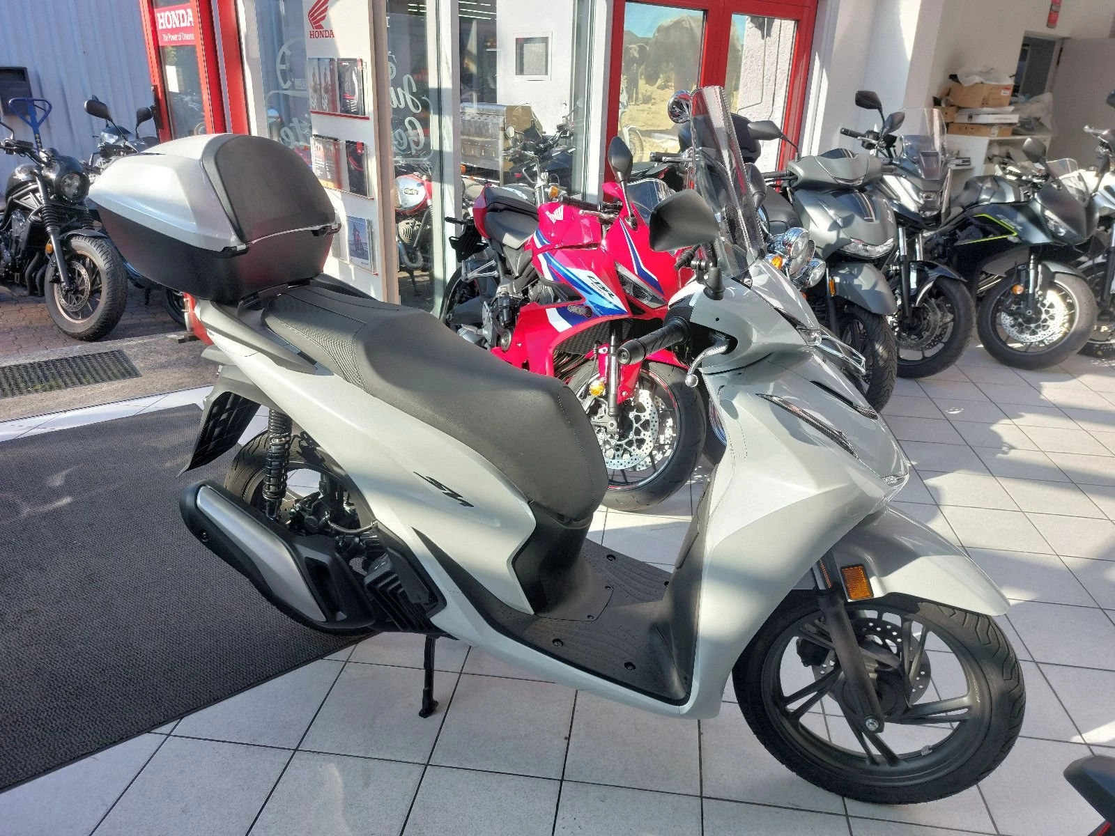 Honda SH125i