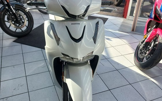 Gebrauchtmotorrad Honda SH125i - Bild 7