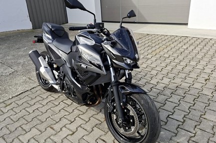 Kawasaki Z7 Hybrid