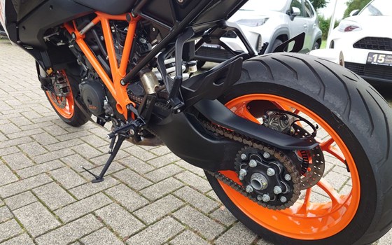 Gebrauchtmotorrad KTM 1290 Super Duke GT - Bild 21