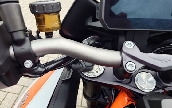 Gebrauchtmotorrad KTM 1290 Super Duke GT - Bild 24