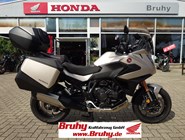 Honda NT1100 DCT Electronic Suspension