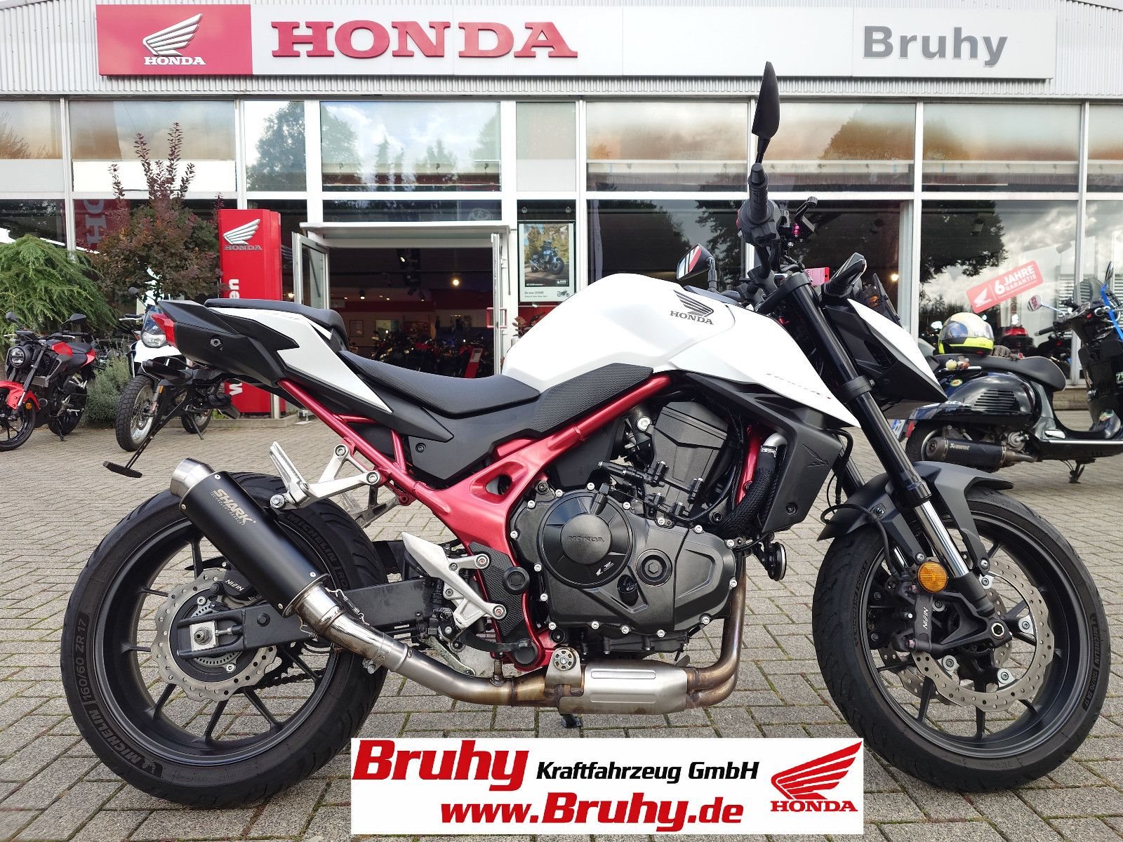 Honda CB750 Hornet