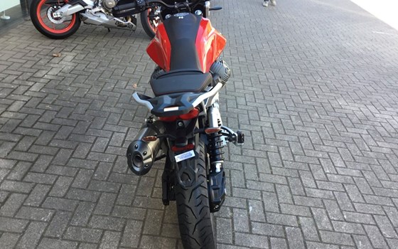 Neufahrzeug Moto Guzzi V85 Strada - Bild 4