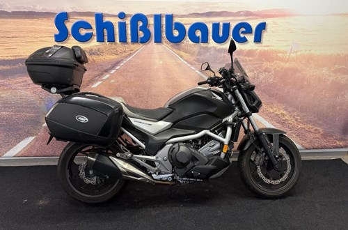 Honda NC750S DCT