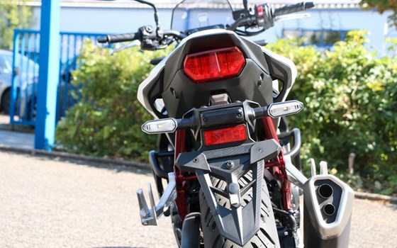 Gebrauchtmotorrad Honda CB750 Hornet - Bild 9