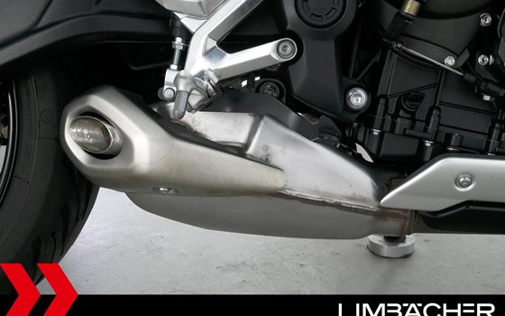Gebrauchtmotorrad Triumph Trident 660 - Bild 15
