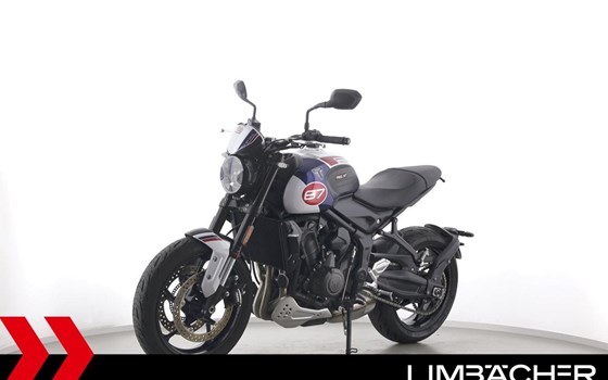 Gebrauchtmotorrad Triumph Trident 660 - Bild 4