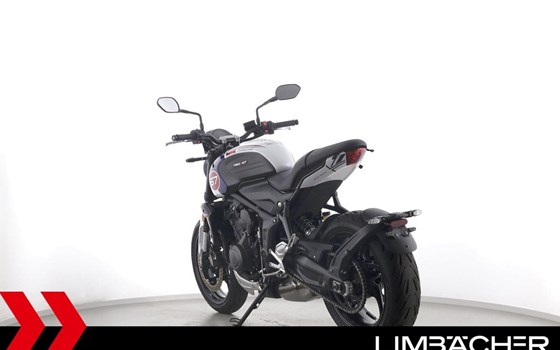 Gebrauchtmotorrad Triumph Trident 660 - Bild 7