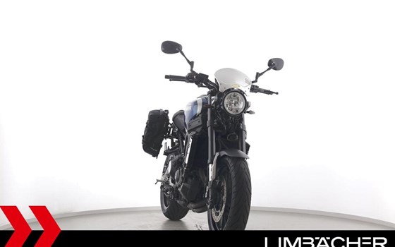 Gebrauchtmotorrad Yamaha XSR900 - Bild 11