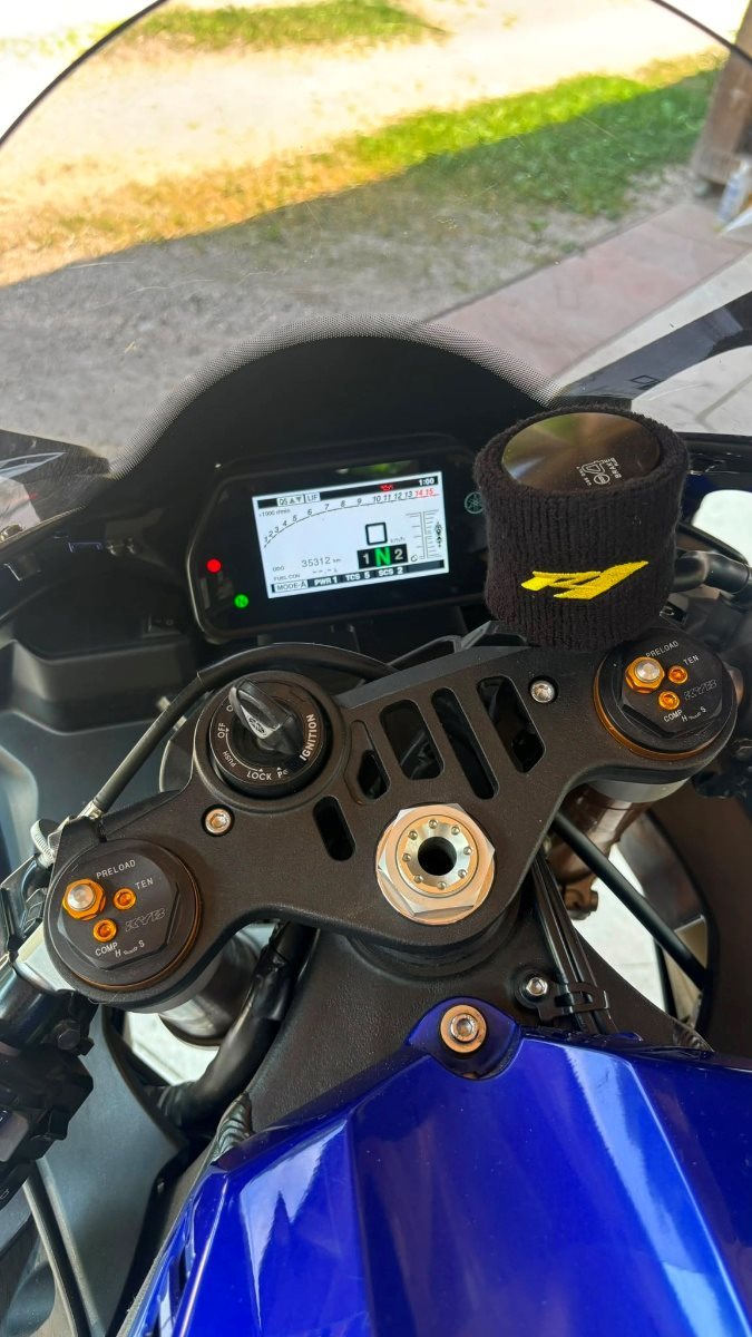 Gebrauchte Yamaha R1 EZ 2019 35 312 Km 17 999 00 EUR gebrauchte-yamaha-r1-ez-2019-35-312-km-17-999-00-eur