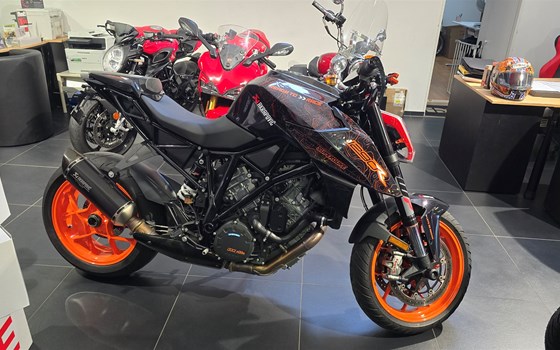 Gebrauchtmotorrad KTM 1290 Super Duke R - Bild 3