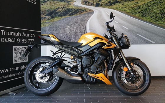 Gebrauchtmotorrad Triumph Street Triple 765 RS - Bild 1