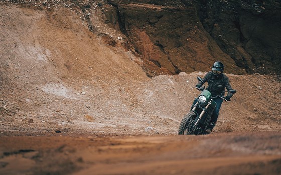 Gebrauchtmotorrad Benelli Leoncino 800 Trail - Bild 8