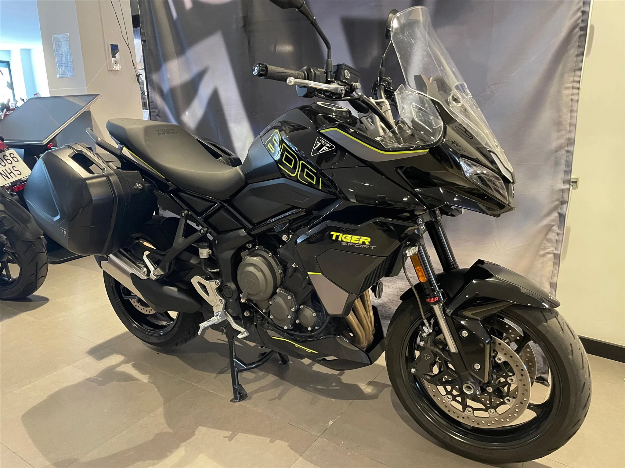Triumph Tiger Sport 800