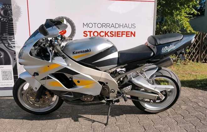 Kawasaki ZX-9R Ninja