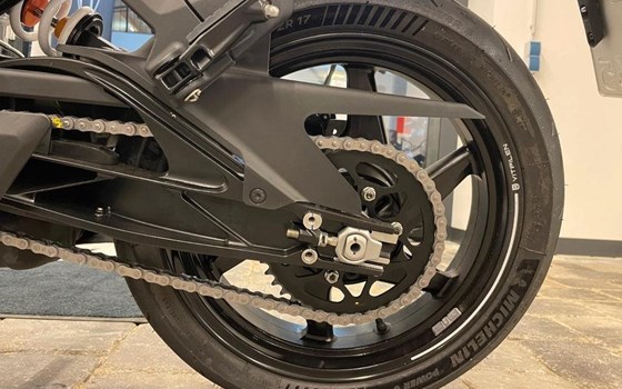 Gebrauchtmotorrad Husqvarna Vitpilen 401 - Bild 4