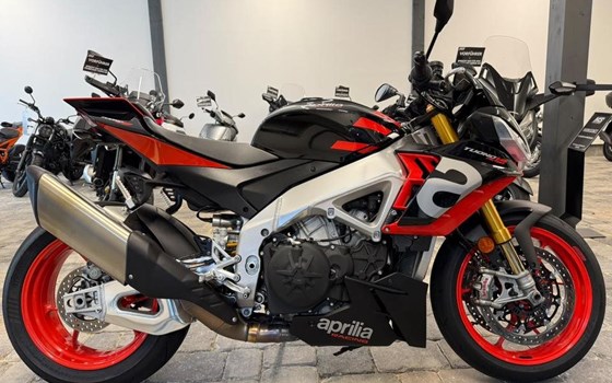 Gebrauchtmotorrad Aprilia Tuono V4 1100 Factory - Bild 1