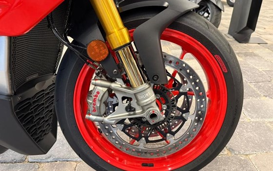Gebrauchtmotorrad Aprilia Tuono V4 1100 Factory - Bild 5