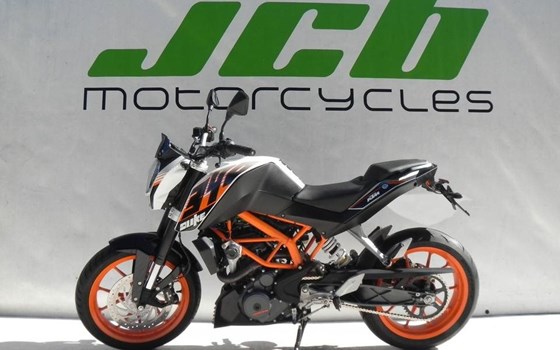 Gebrauchtmotorrad KTM 390 Duke - Bild 1