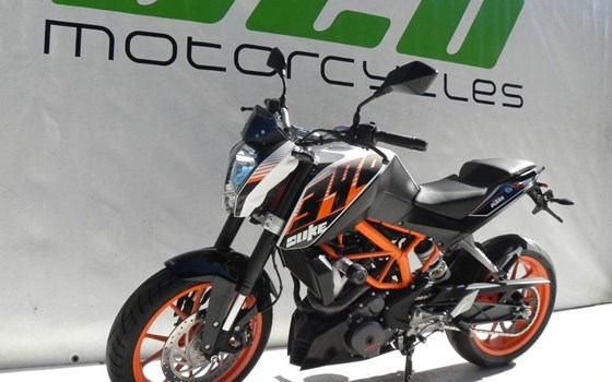 Gebrauchtmotorrad KTM 390 Duke - Bild 3