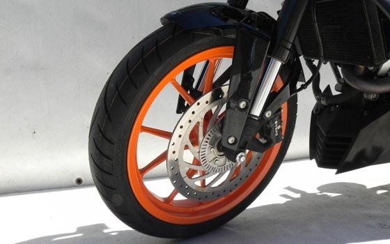 Gebrauchtmotorrad KTM 390 Duke - Bild 8
