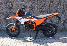 Neumotorrad KTM 390 SMC R