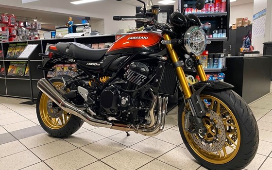 Gebrauchtmotorrad Kawasaki Z900 RS SE - Bild 1