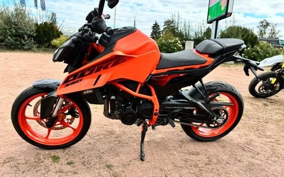 Neufahrzeug KTM 390 Duke - Bild 10